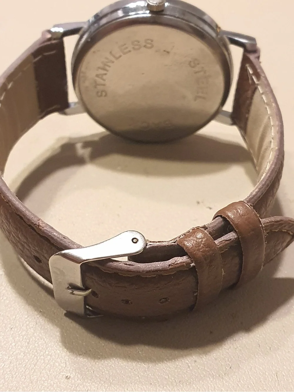 🦋10/$20🦋 Geneve Silver/White Leather Women's Watch